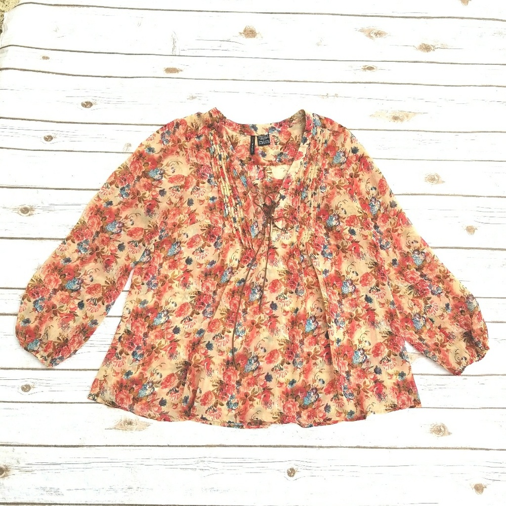 Boho/Festival Floral Long Sleeve Top w/ Suede Tie